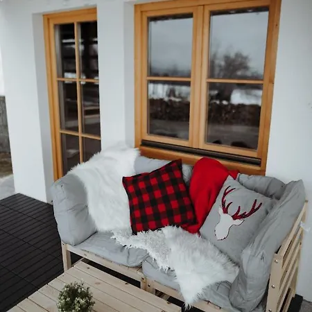 Med Smrekami - Cozy Place With Sauna And Jacuzzi Appartamento *