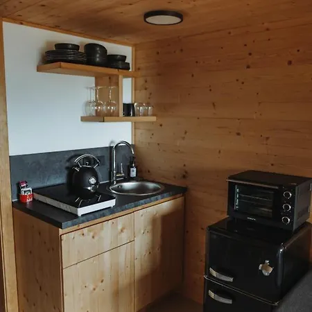 Med Smrekami - Cozy Place With Sauna And Jacuzzi Appartamento Cerklje na Gorenjskem